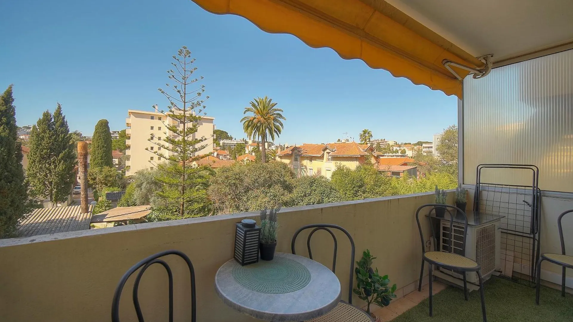 Isa - Clim - Wifi - Balcon - Vca Apartment Le Cannet
